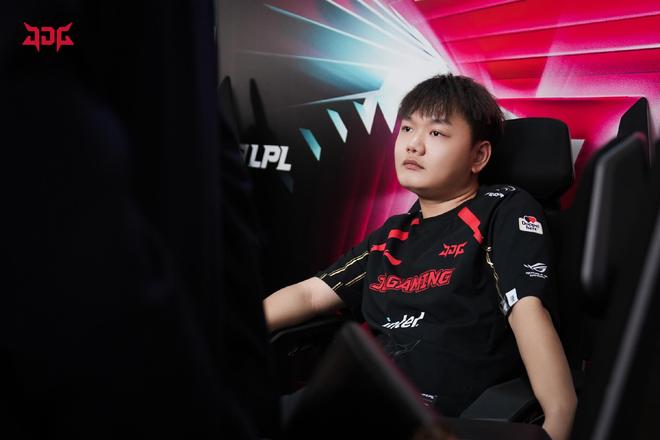 门将之争新 门将之争新