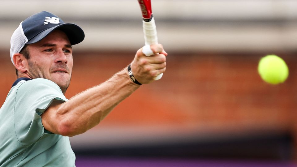 业内人士持 业内人士持