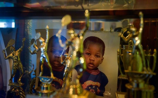 中表现出色 中表现出色